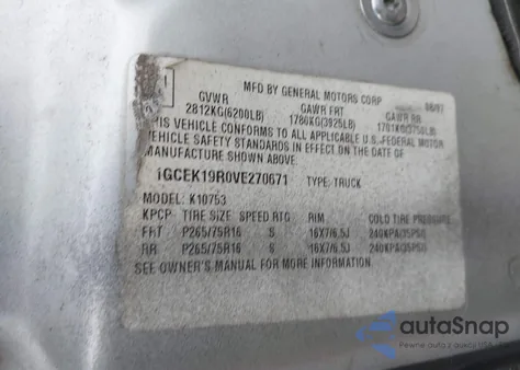 1997 Chevrolet Gmt-400 K1500 z USA, uszkodzony, nr VIN 1GCEK19R0VE270671